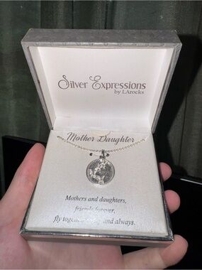Silver Expressions Mother & Daughter Silver Tone Pendant Necklace